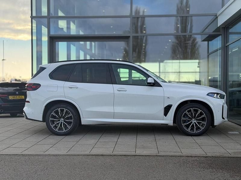 Used BMW X5 M Sport 294 HP (216 kW) 2024 White SUV