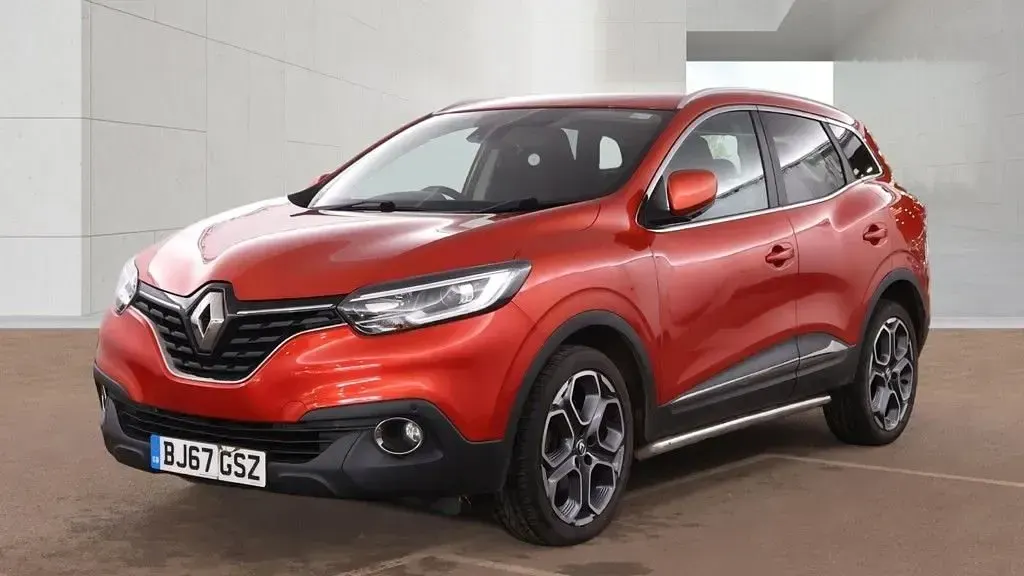 Used Renault Kadjar Dynamique 130 HP (95 kW) 2017 Red SUV