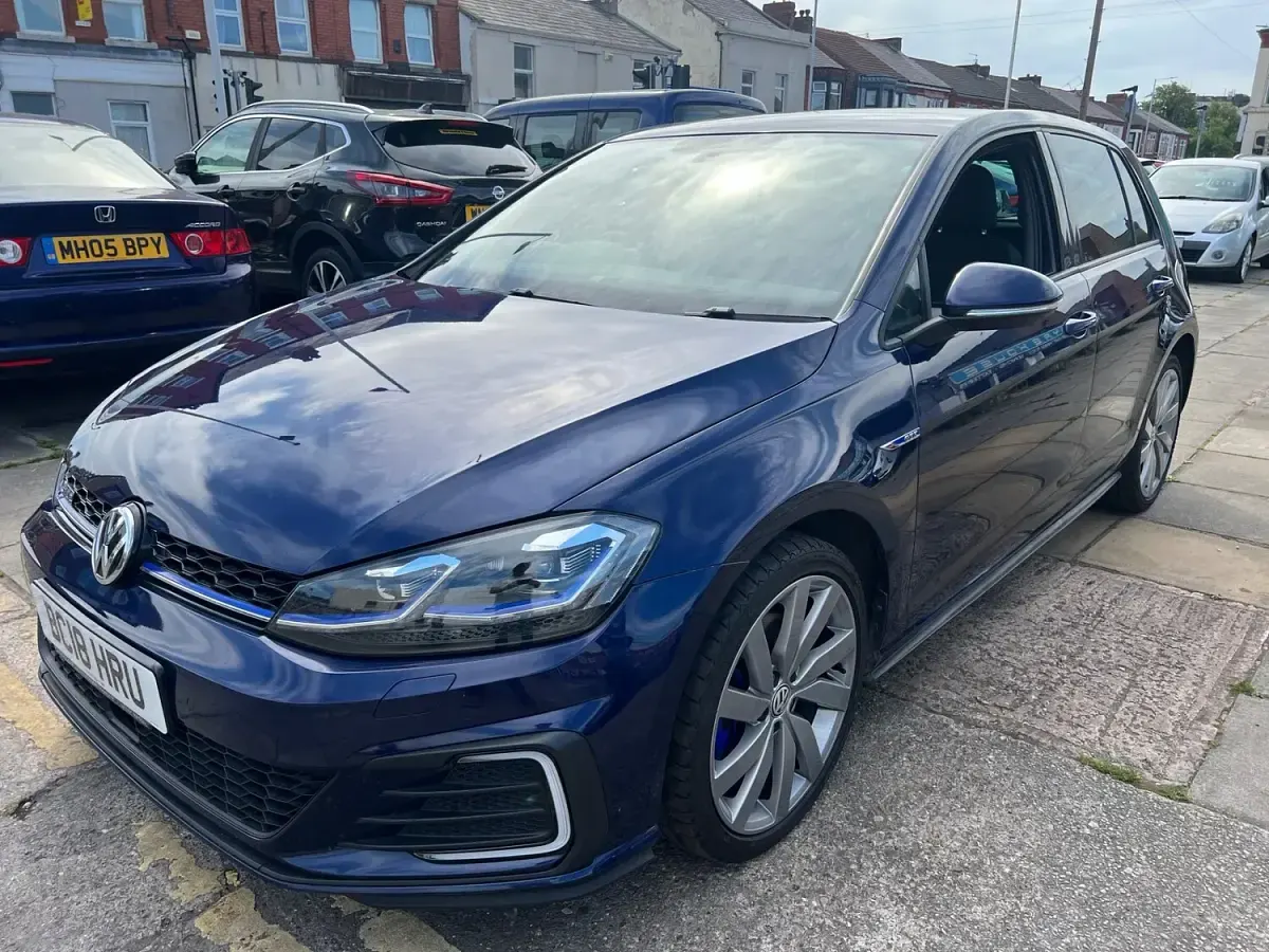 Used VW Golf VII Advance 204 HP (150 kW) 2018 Blue Hatchback