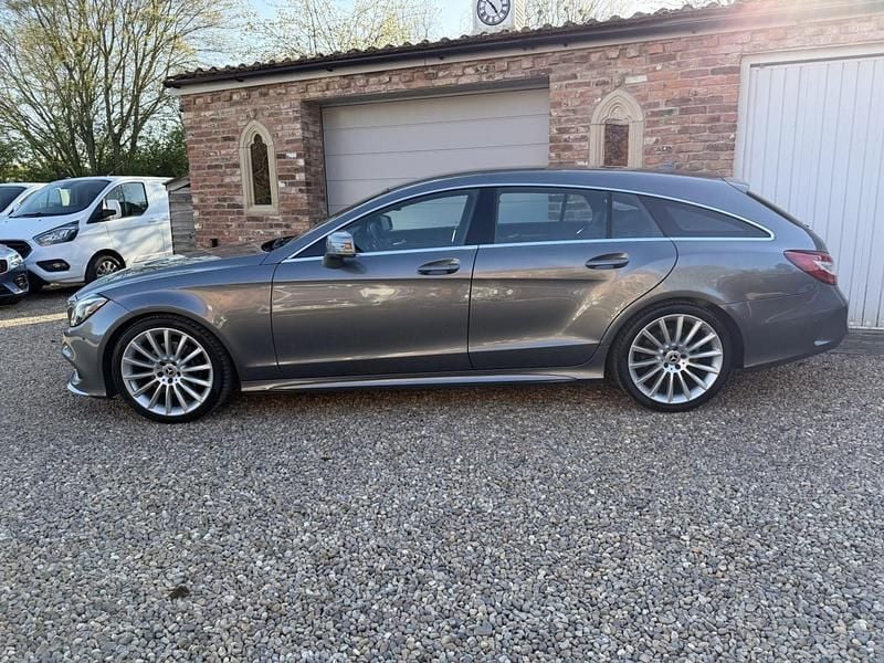Begagnad Mercedes CLS220 AMG line 2016 Grå Kombi