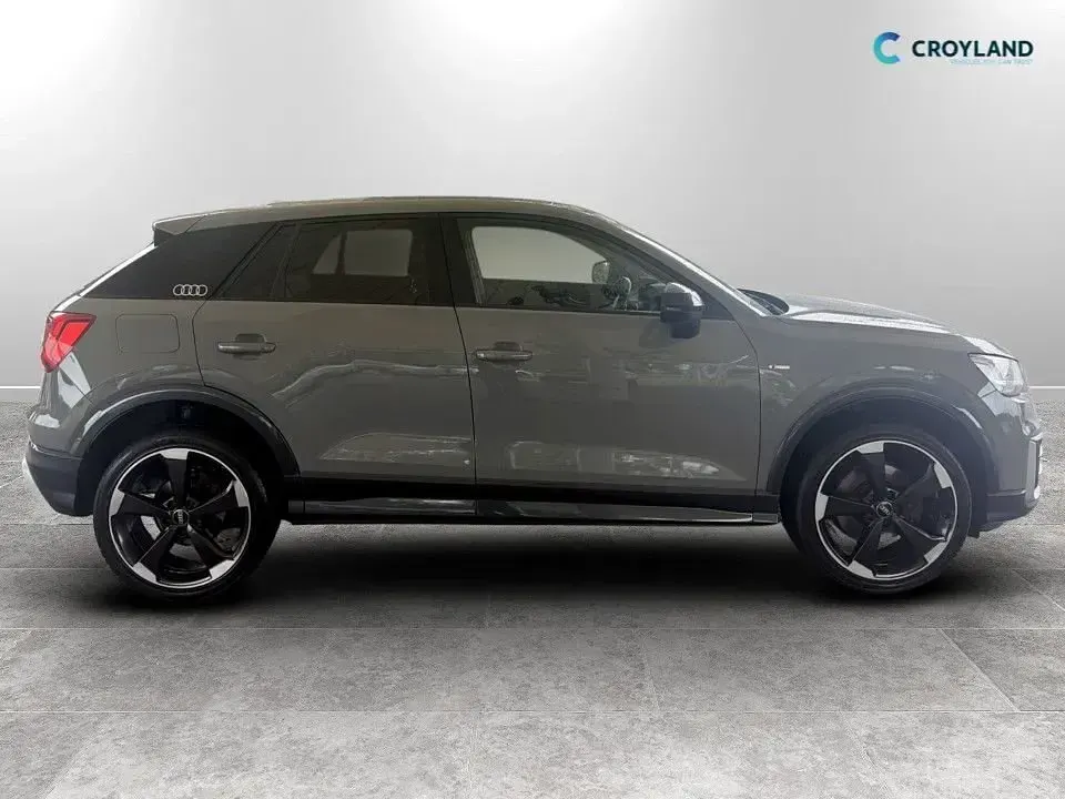 Used Audi Q2 Advanced 150 HP (110 kW) 2018 Grey SUV