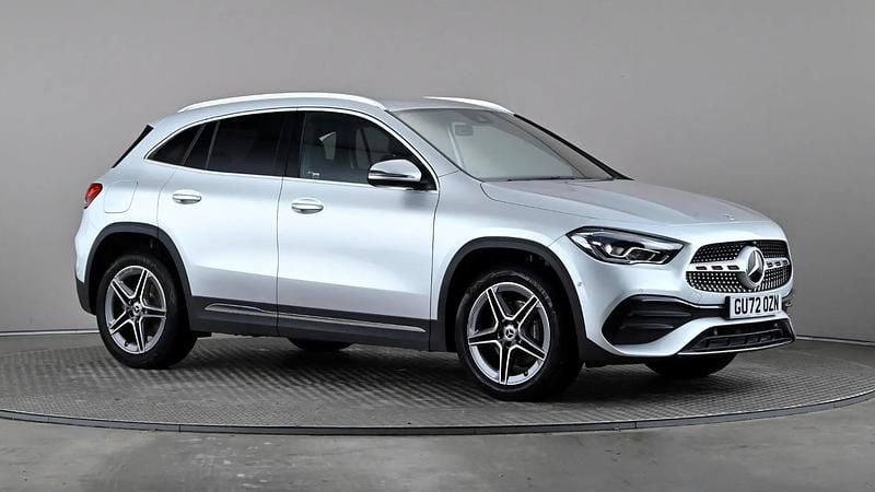 Used Mercedes GLA250 Exclusive 218 HP (160 kW) 2022 Silver SUV