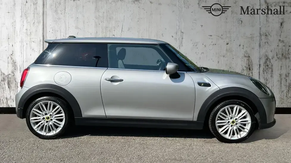 Used Mini Cooper SE Hatch 133 kW (181 HP) 2023 Silver Hatchback