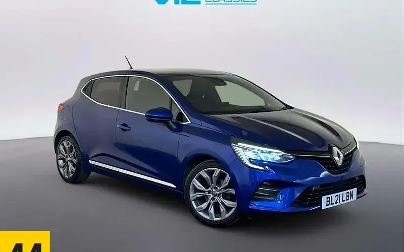 Used Renault Clio Version S 101 HP (74 kW) 2020 Hatchback