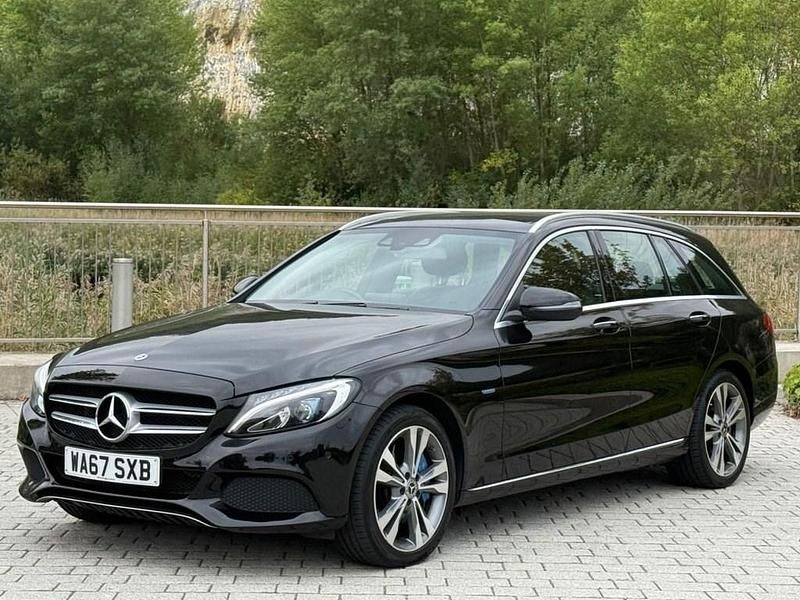 Used Mercedes C350e Premium Plus 293 HP (215 kW) 2017 Black Estate