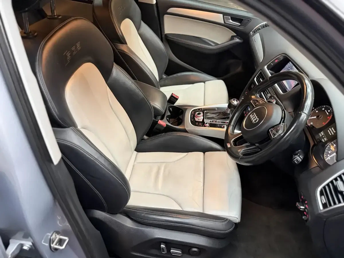 Used Audi SQ5 Comfort 2015 Silver SUV