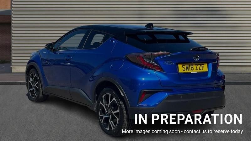 Second-hand Toyota C-HR 122 CP (89 kW) 2018 Albastru SUV