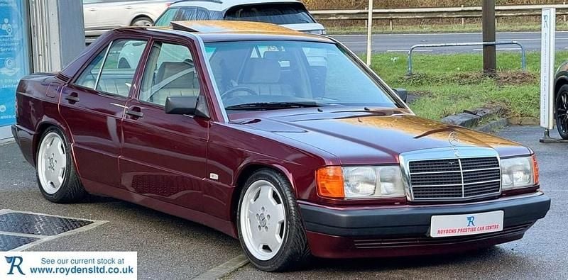 Used Mercedes 190 1993 Red Sedan