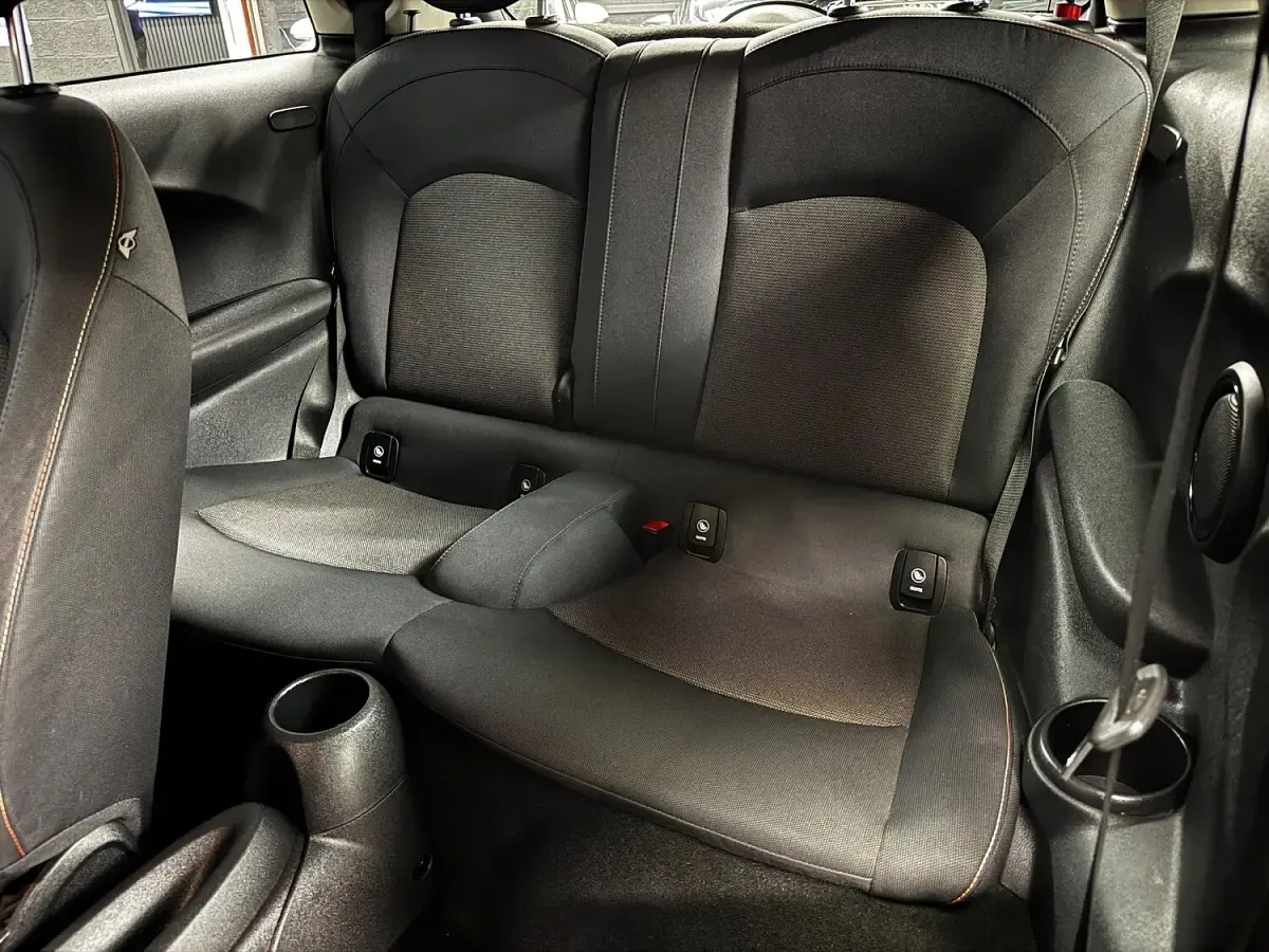 Used Mini ONE Hatch 102 HP (75 kW) 2015 White Hatchback