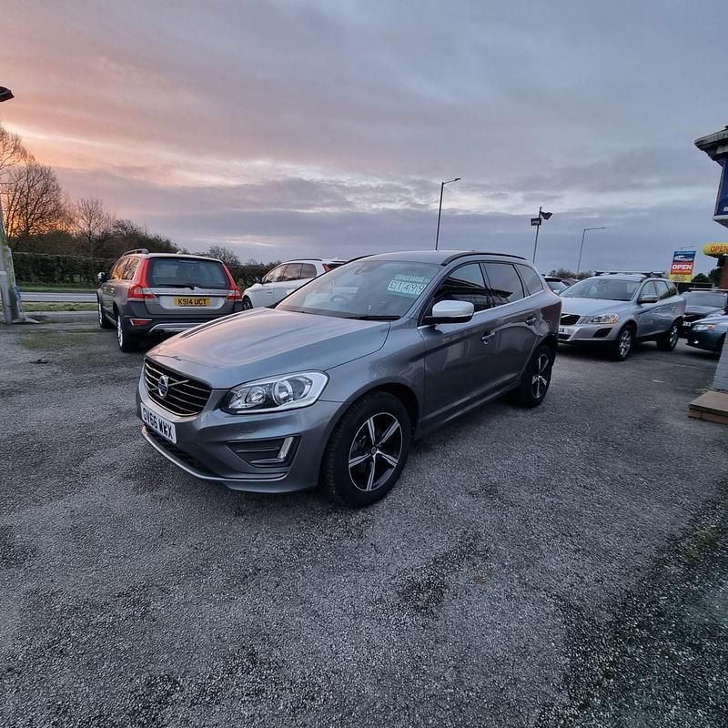 Used Volvo XC60 R-Design 220 HP (161 kW) 2016 Grey SUV