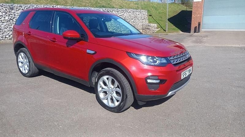 Red Used 2017 Land Rover Discovery Sport HSE SUV | £15,750 (Fair price) - Image 1/4