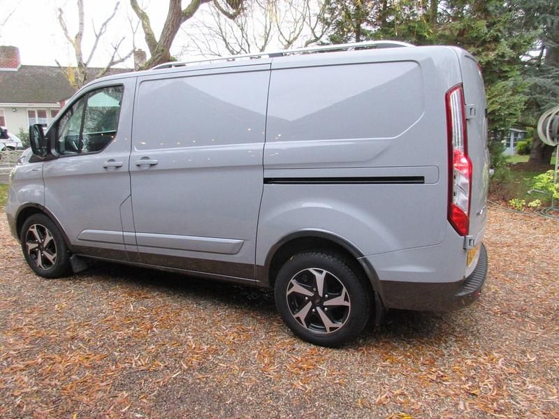 Used Ford Transit Custom Active 130 HP (95 kW) 2023 Grey