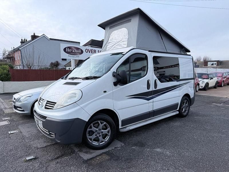 Begagnad Renault Trafic 115 HK (84 kW) 2011 Vit Minibuss
