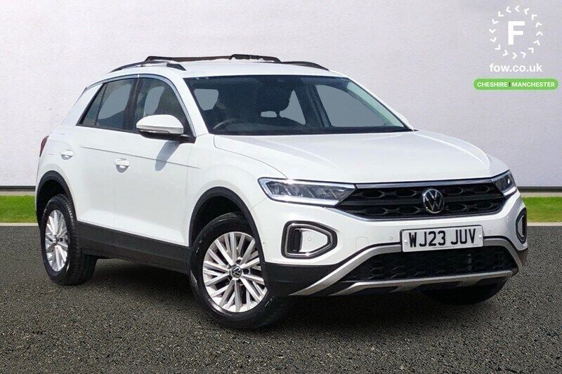 White Used 2023 VW T-Roc Life SUV | £20,999 (Good price) - Image 1/4