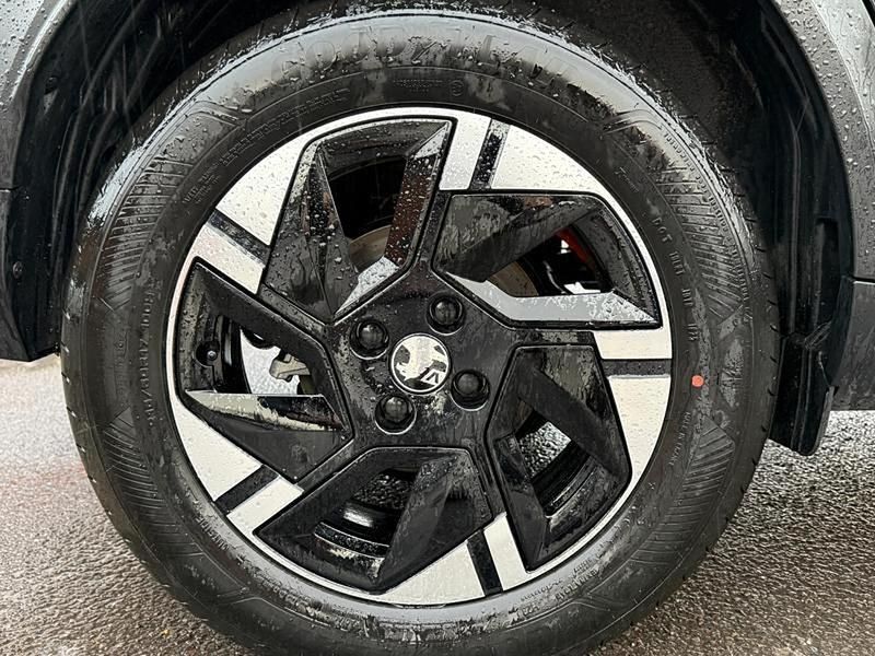 Used Vauxhall Frontera 81 kW (111 HP) 2025 Black SUV