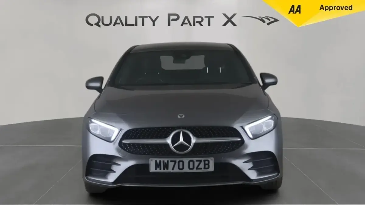 Usado Mercedes A200 AMG line 2020 Cinzento Sedan