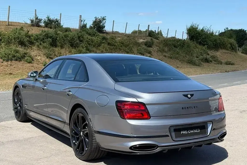 Used Bentley Flying Spur 782 HP (575 kW) 2025 Grey Sedan