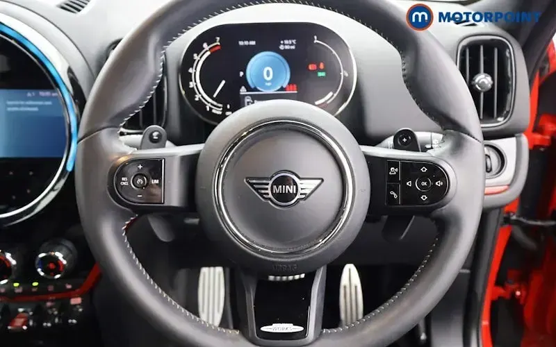 Used Mini Cooper S Countryman Comfort 178 HP (130 kW) 2022 Red SUV