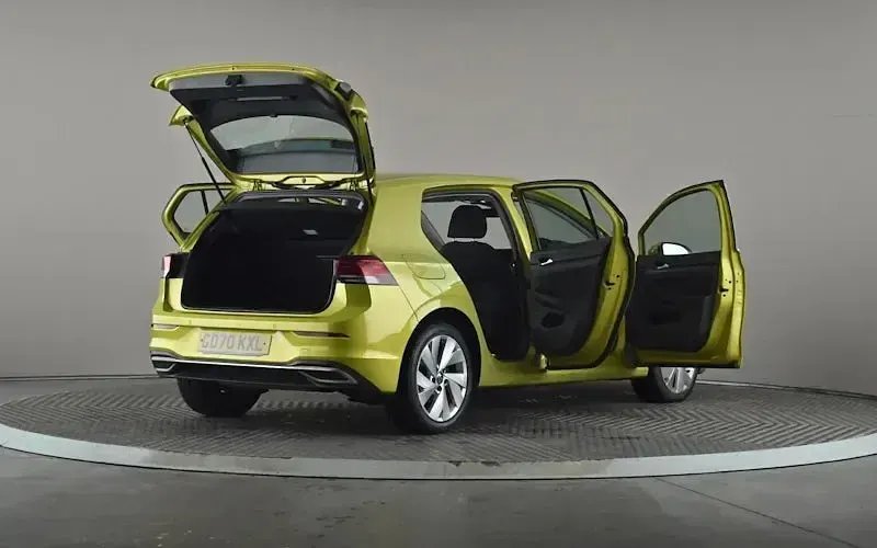 Used VW Golf VII Style 150 HP (110 kW) 2021 Yellow Hatchback