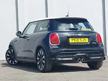 Used Mini Cooper S Exclusive 178 HP (130 kW) 2021 Black Hatchback
