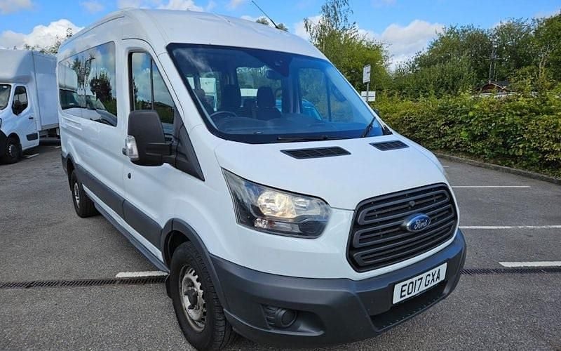 Used Ford Transit 125 HP (91 kW) 2017 White MPV