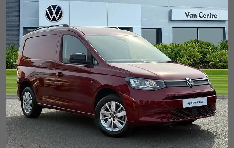 Used VW Caddy Pro 102 HP (75 kW) 2025 Red MPV