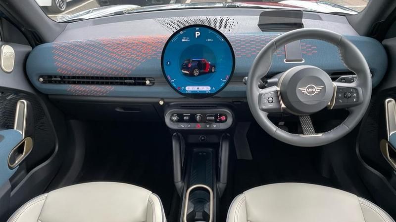 Używany Mini Aceman 158 kW (215 KM) 2025 Niebieski SUV