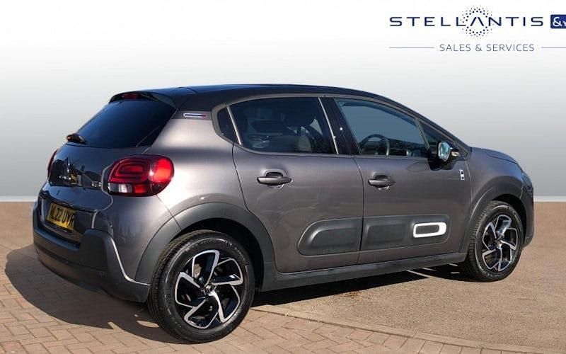 Used Citroën C3 PureTech 83 HP (61 kW) 2022 Red Hatchback