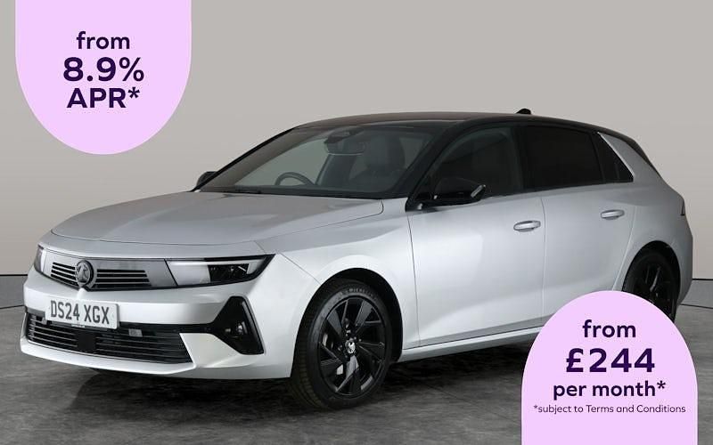 Used 2025 Vauxhall Astra Hatchback | £17,662 (Super price) - Image 1/2