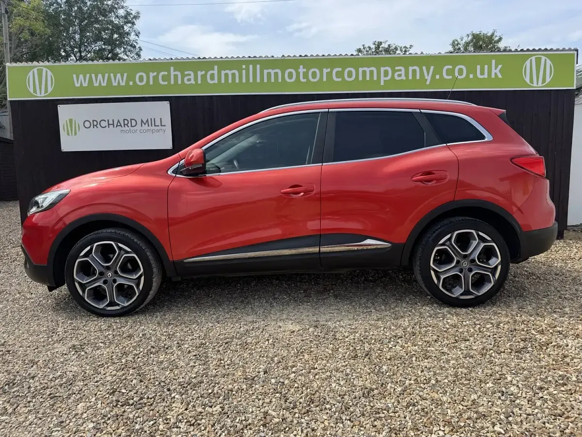 Used Renault Kadjar Dynamique 130 HP (95 kW) 2017 Red SUV