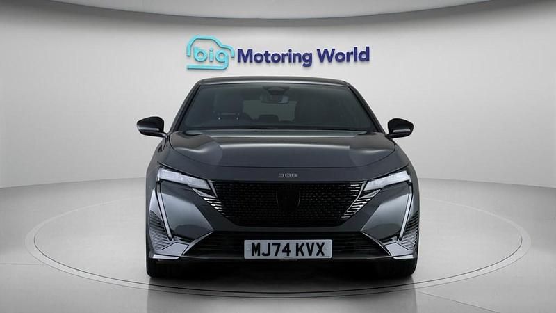 Used Peugeot 308 GT 130 HP (95 kW) 2024 Grey Hatchback