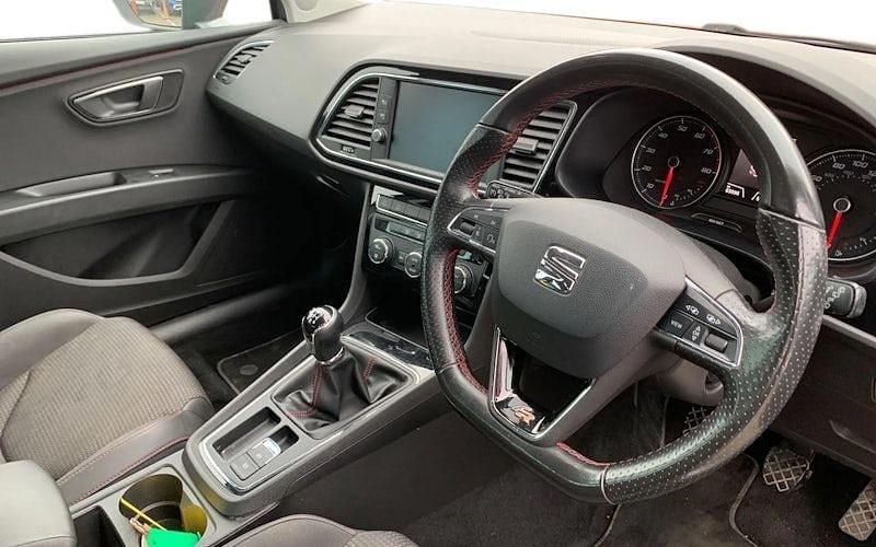 Used Seat Leon FR 125 HP (91 kW) 2018 Grey Estate