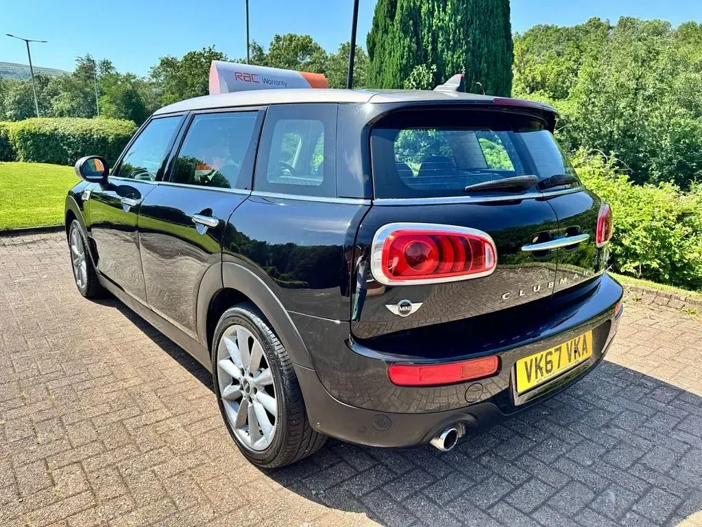 Used Mini Cooper Clubman 150 HP (110 kW) 2017 Black Estate