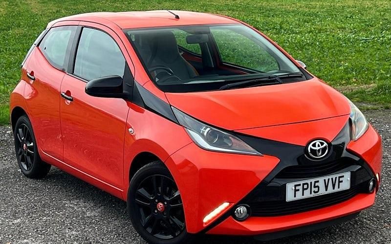 Used 2015 Toyota Aygo X-cite Hatchback | £3,900 (A bit pricey) - Image 1/4