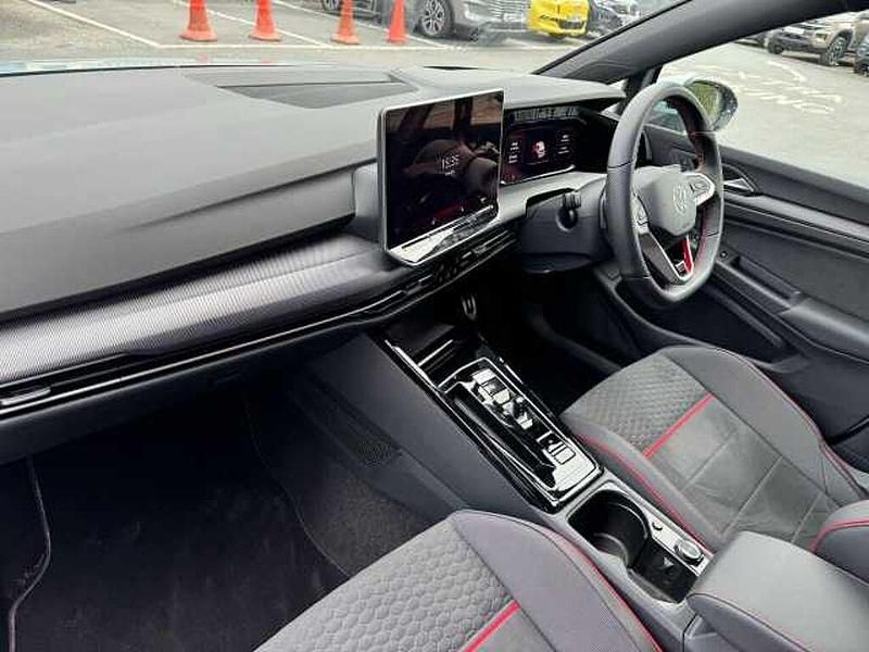 Used VW Golf VIII GTI 300 HP (220 kW) 2025