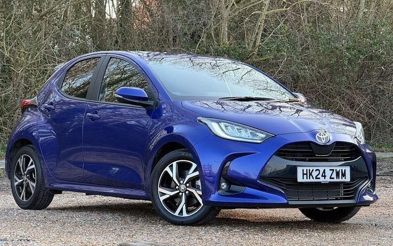 Used Toyota Yaris Hybrid Design 116 HP (85 kW) 2026 Hatchback