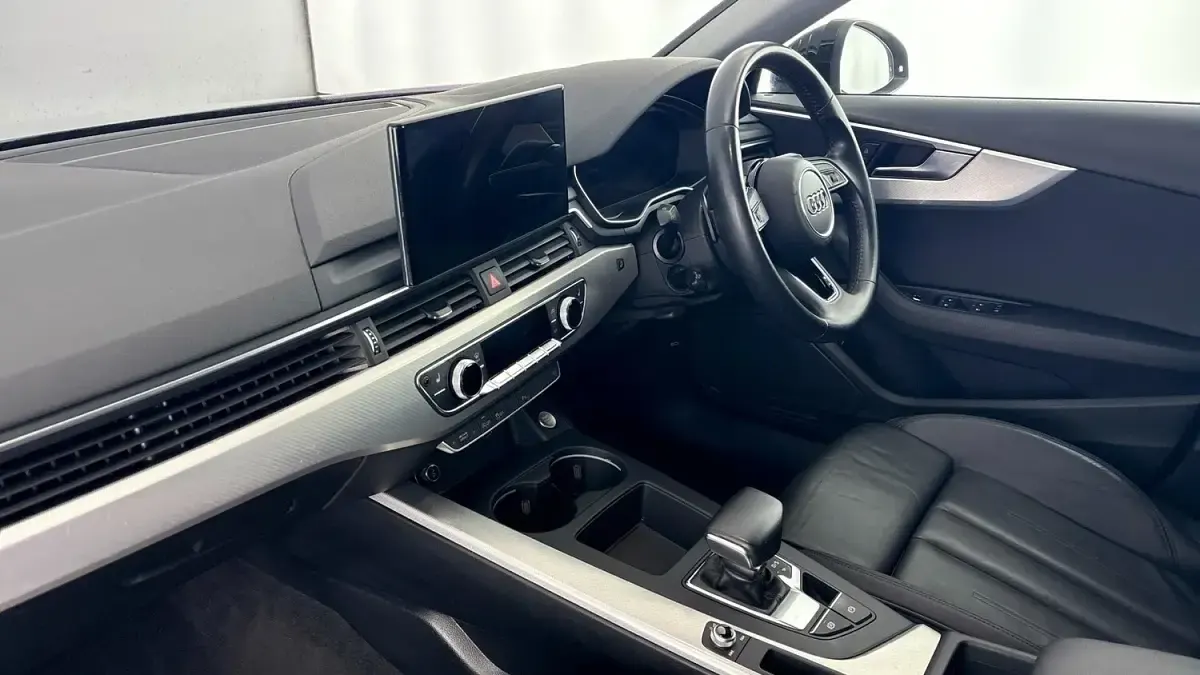 Used Audi A4 Sport 136 HP (100 kW) 2020 Black Estate