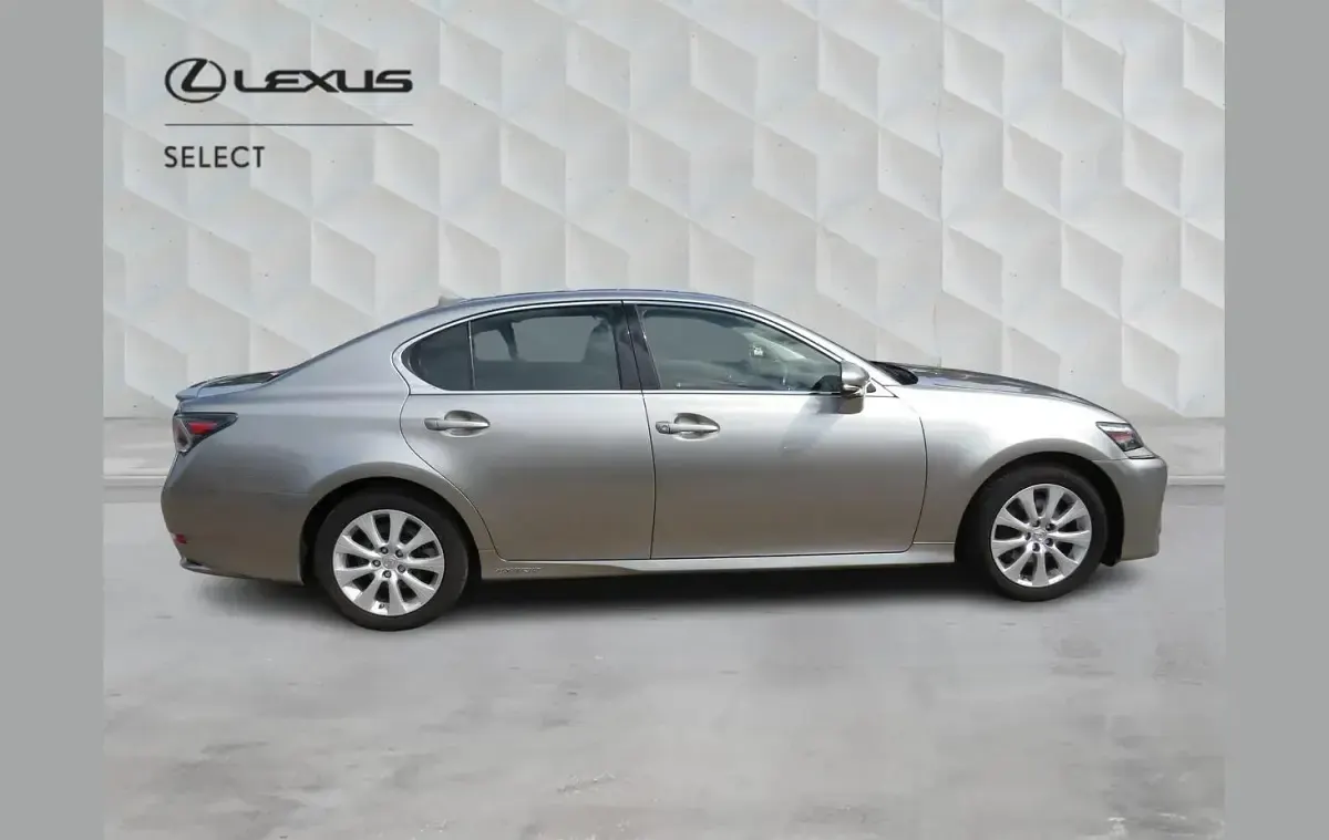 Used Lexus GS300h Executive Line 220 HP (161 kW) 2017 Silver Sedan