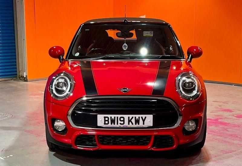 Used Mini Cooper Cabriolet Sport 136 HP (100 kW) 2019 Red Cabriolet