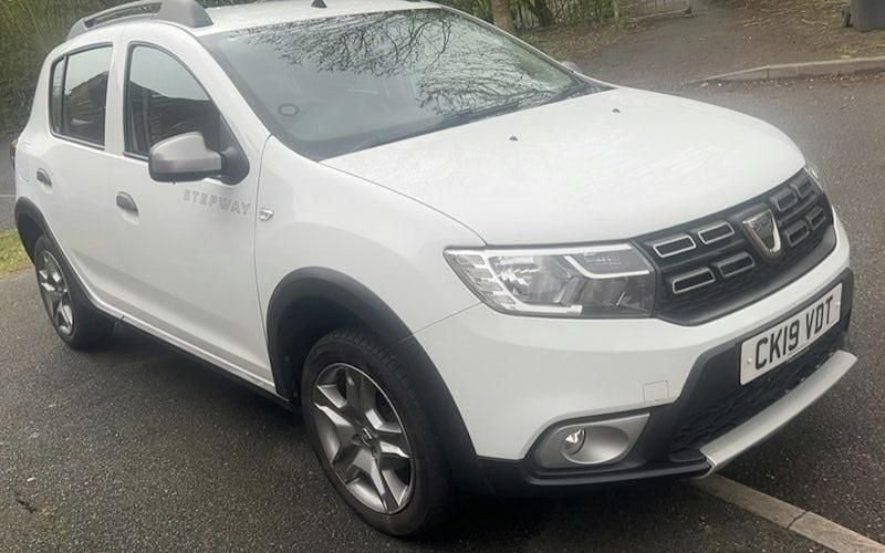 Used Dacia Sandero Essentiel 75 HP (55 kW) 2020 Hatchback