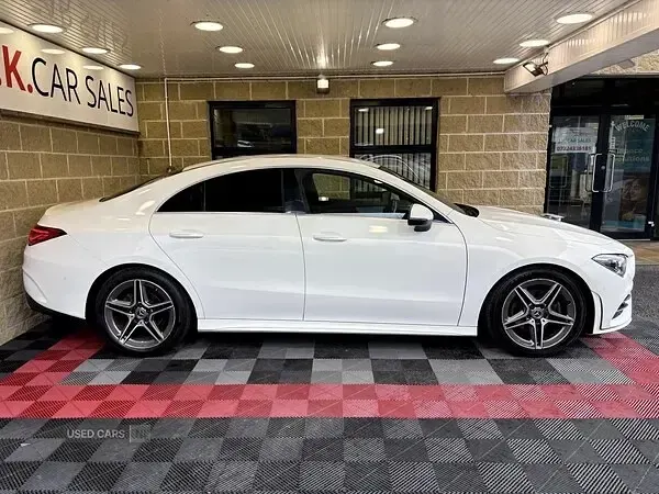 Used Mercedes CLA180 AMG line 134 HP (98 kW) 2019 White Coupe