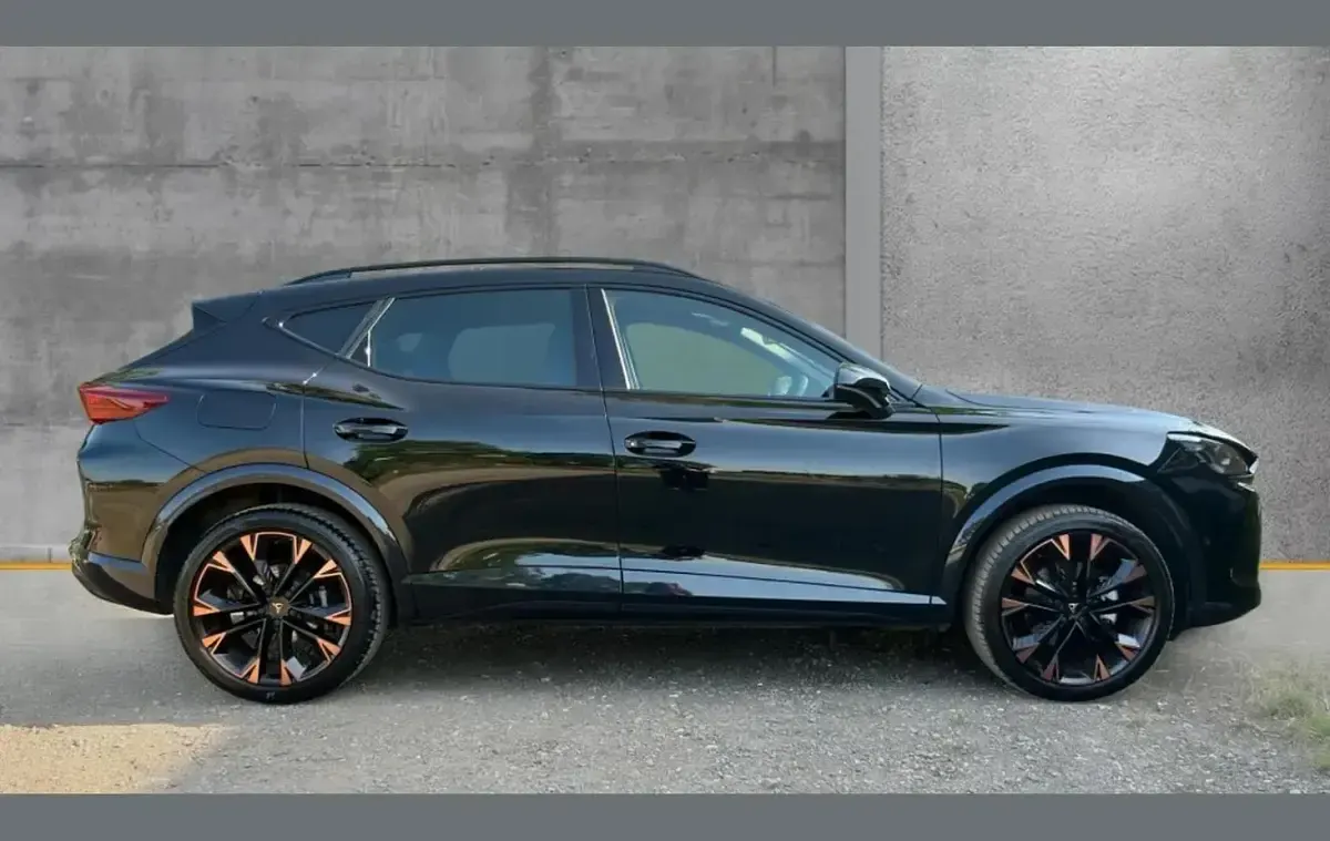 Used Cupra Formentor 147 HP (108 kW) 2025 Black SUV