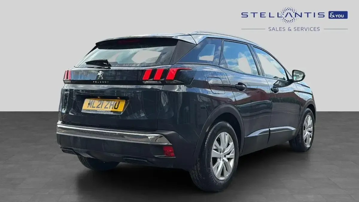 Second-hand Peugeot 3008 Active 129 CP (94 kW) 2021 Gri SUV