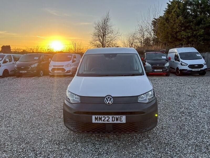 Used VW Caddy Maxi 102 HP (75 kW) 2022 White MPV