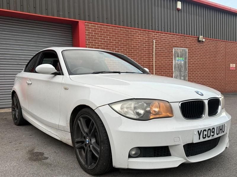 White Used 2009 BMW 120 Coupé M Sport Coupe | £2,495 (Fair price) - Image 1/4