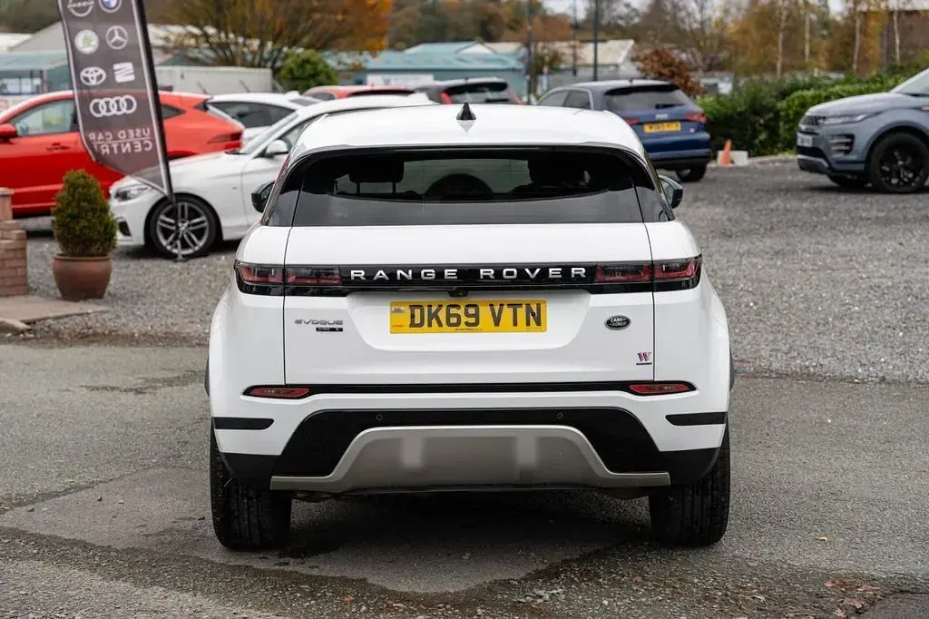 Used Land Rover Range Rover evoque S 150 HP (110 kW) 2019 White SUV