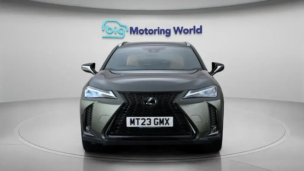 Used Lexus UX 250h Sport Design Packet 184 HP (135 kW) 2023 Green SUV