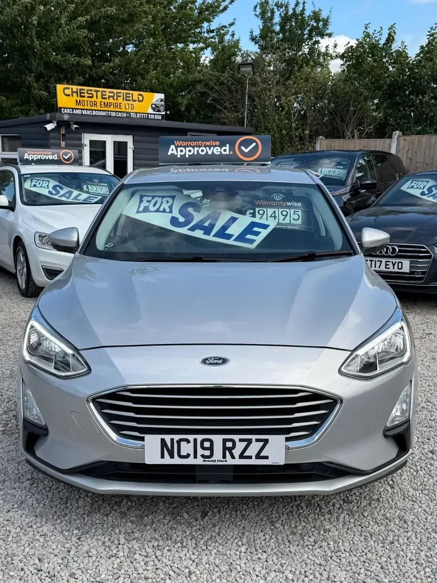 Used Ford Focus Zetec 100 HP (73 kW) 2019 Silver Hatchback