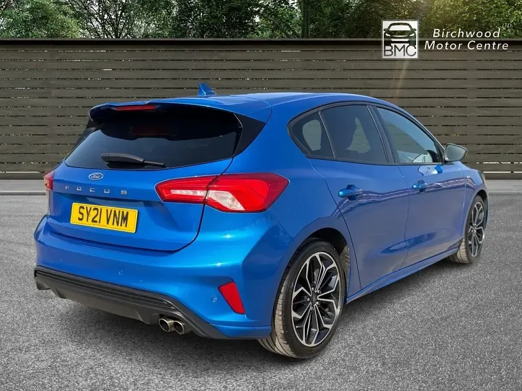 Used Ford Focus ST-Line X 120 HP (88 kW) 2021 Blue Hatchback