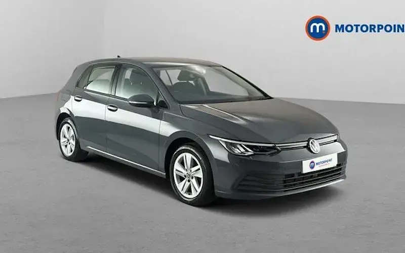 Used VW Golf VII Life 150 HP (110 kW) 2021 Hatchback